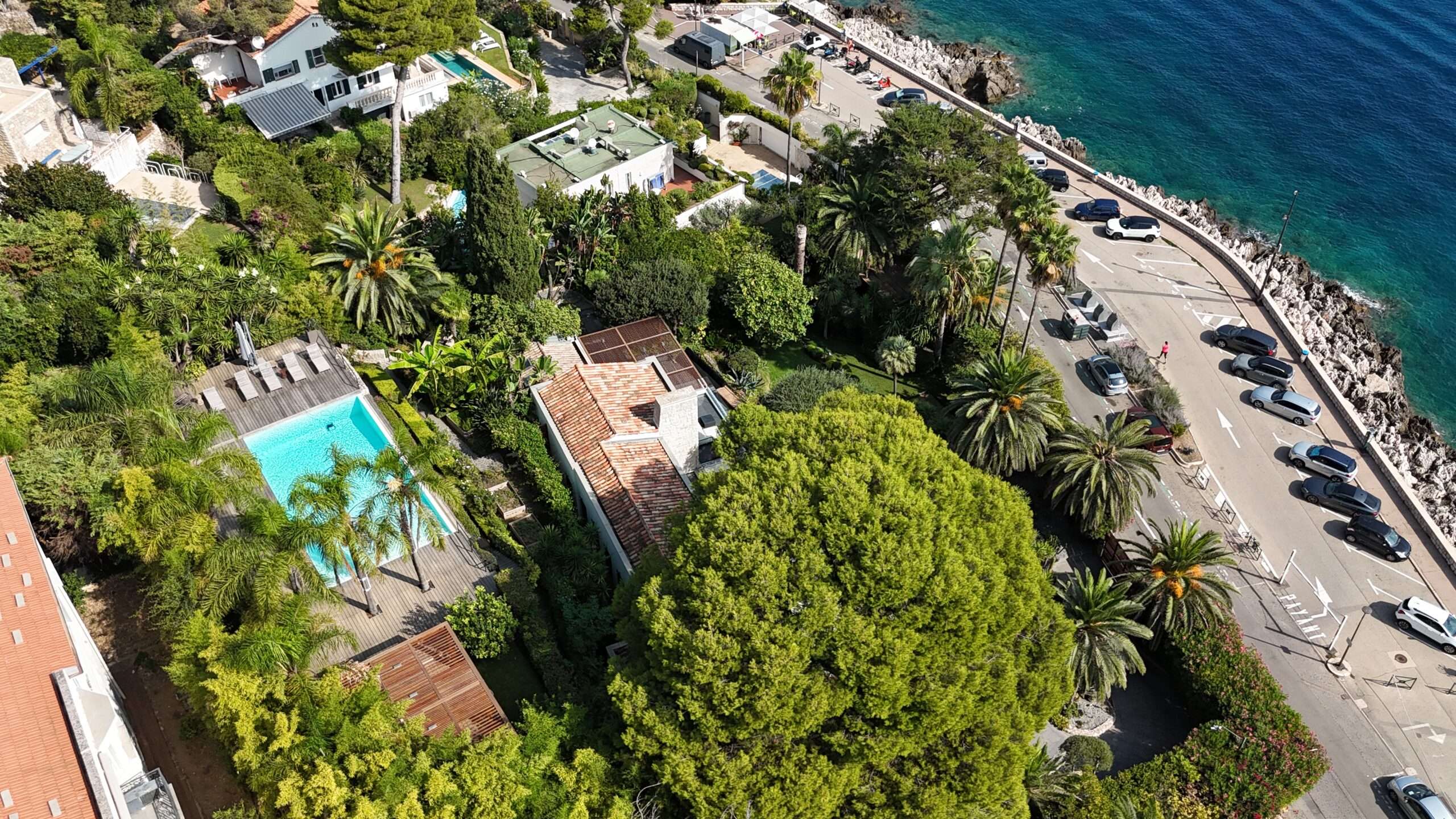 Rent our luxury villa in Roquebrune Cap Martin.