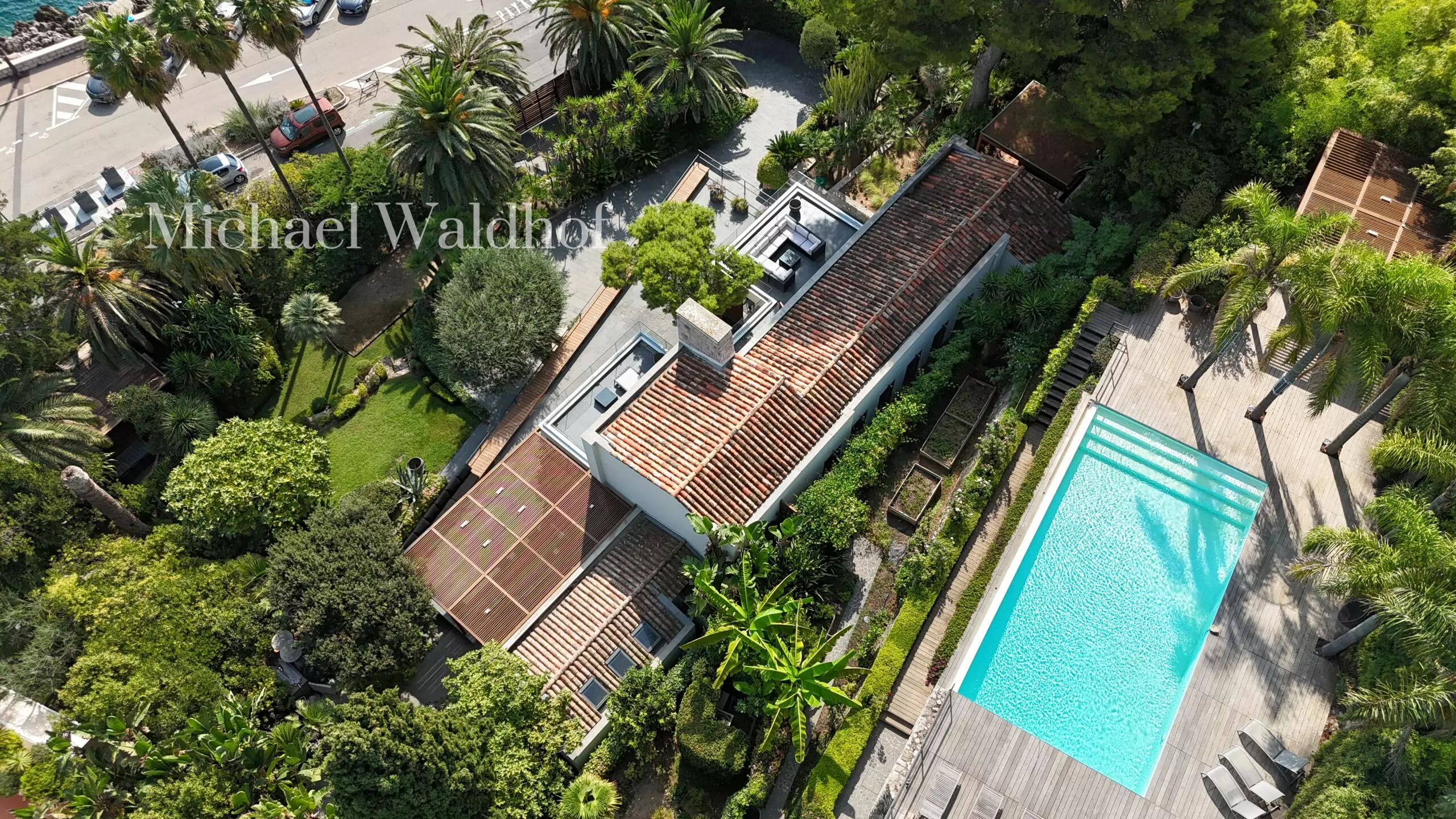 Rent a luxury villa in Roquebrune Cap Martin.